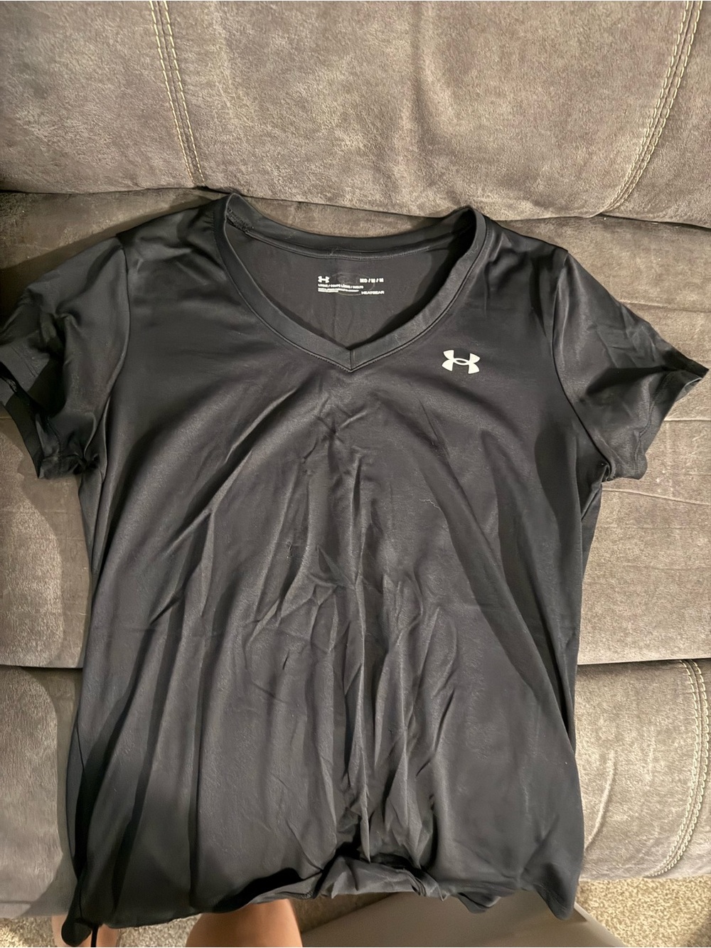 Under Armour Black V-Neck Women's Performance Tee